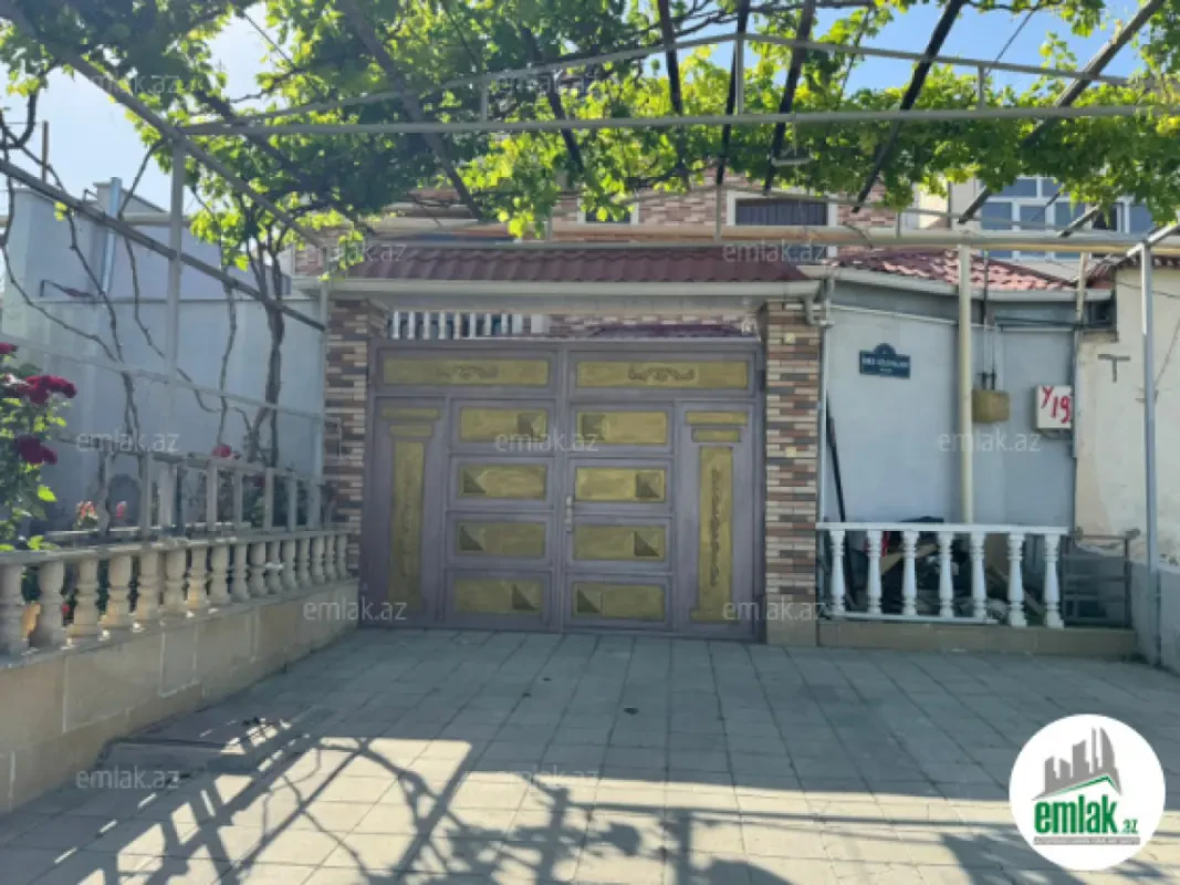 Satılır 5 otaqlı həyət evi 190 m²