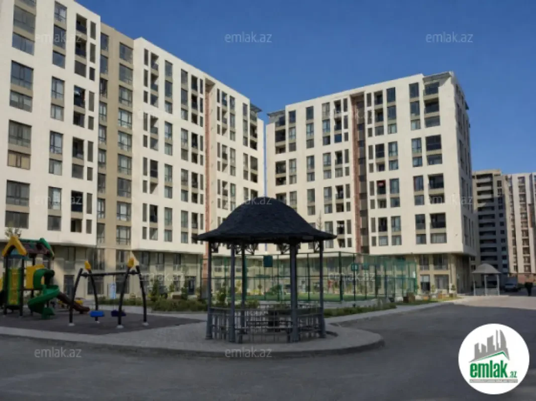 Satılır 4 otaqlı yeni tikili 150 m²