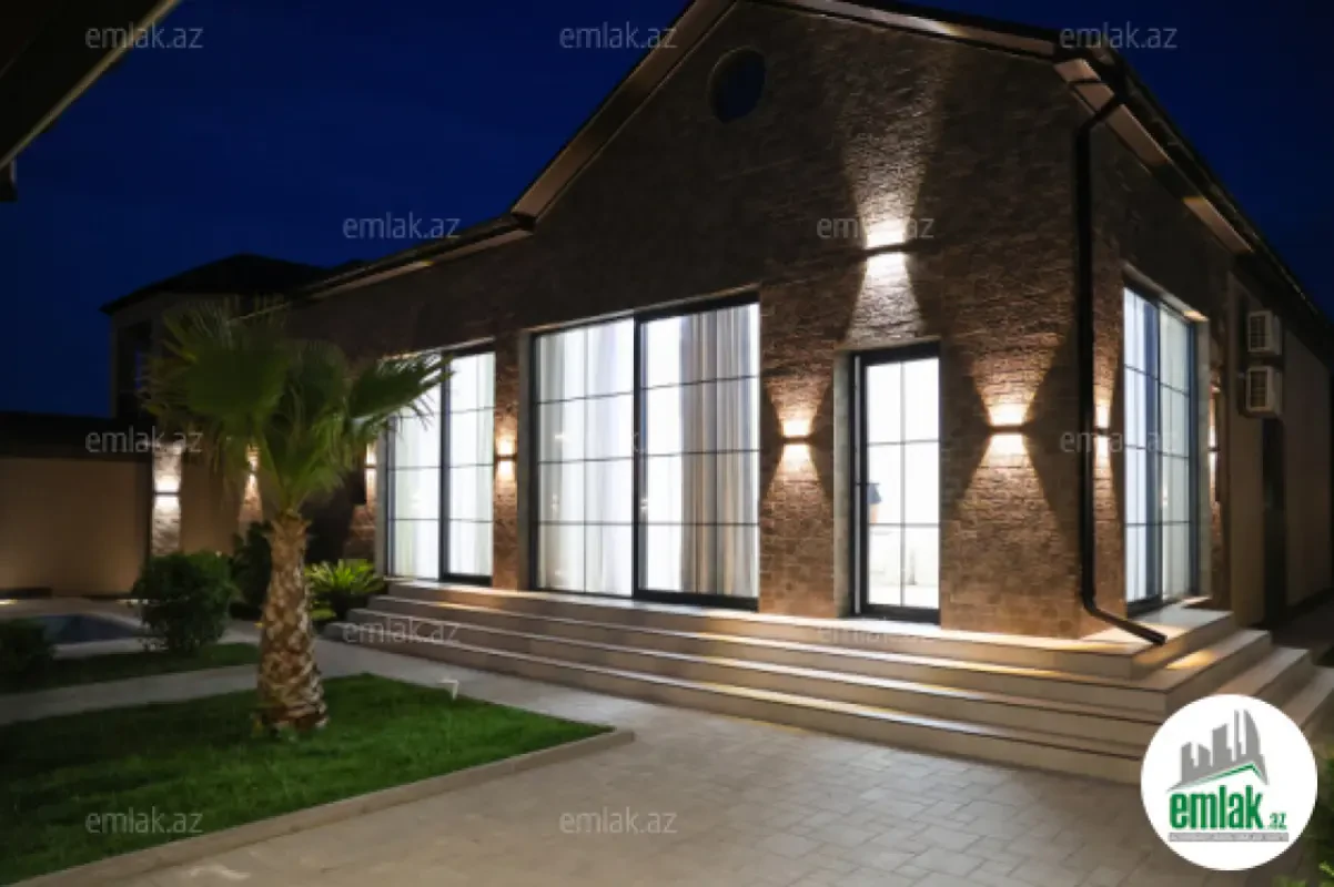 Satılır 4 otaqlı həyət evi 200 m²