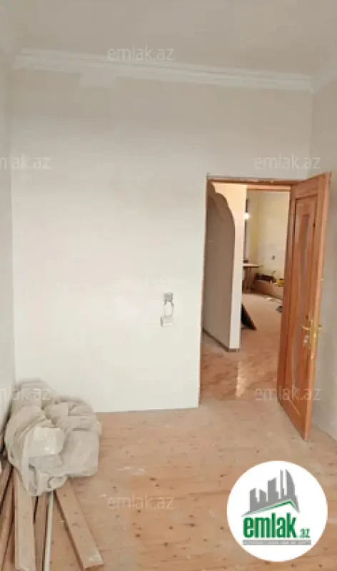 Satılır 3 otaqlı köhnə tikili 61 m²