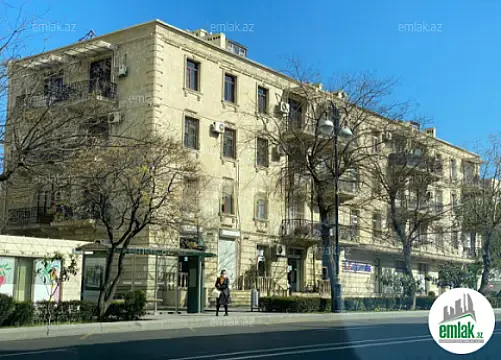 Satılır 1 otaqlı köhnə tikili 42 m² — Bakı 1 otaq 42.00 m²
