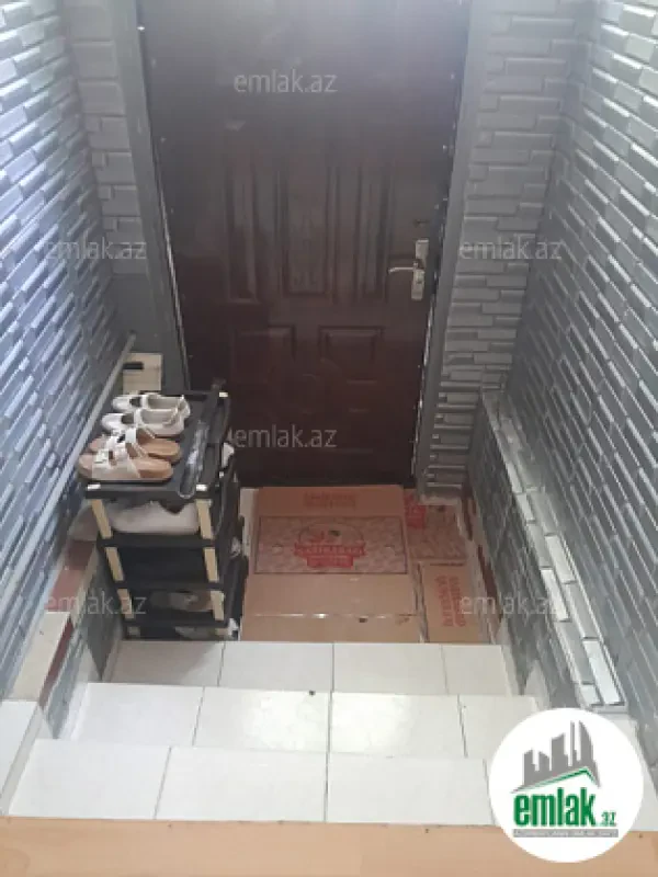 Satılır 3 otaqlı köhnə tikili 60 m²