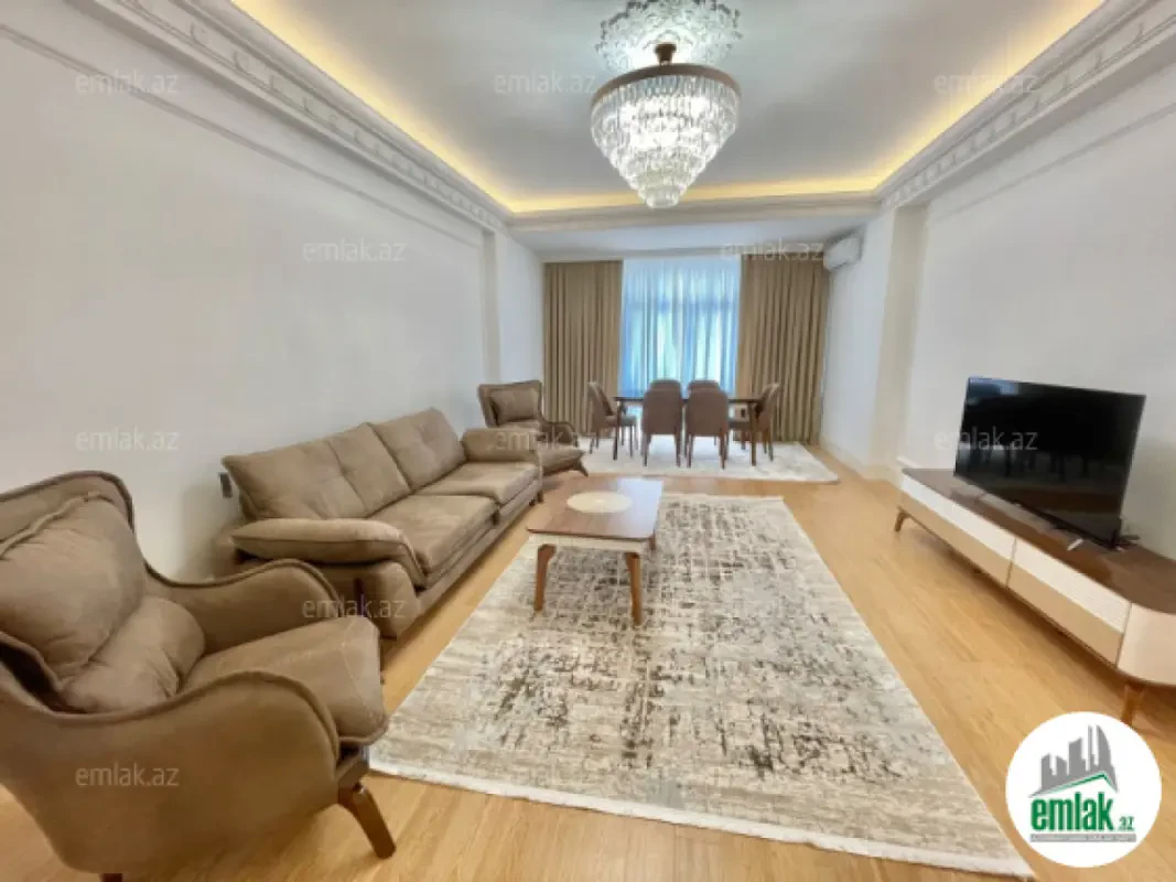 Satılır 2 otaqlı yeni tikili 111 m²