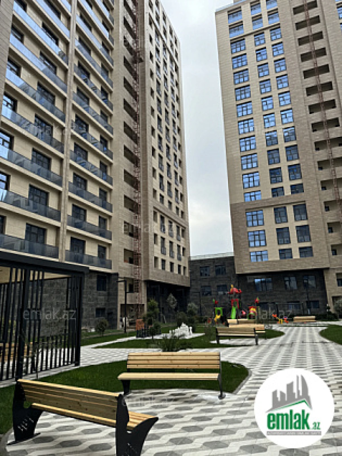 Satılır 2 otaqlı yeni tikili 97.6 m²