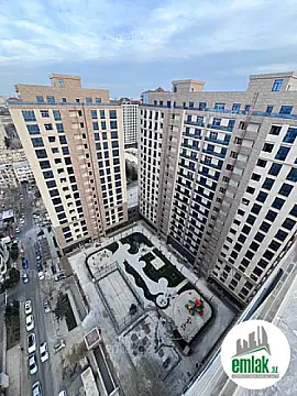 Satılır 4 otaqlı yeni tikili 154.5 m²