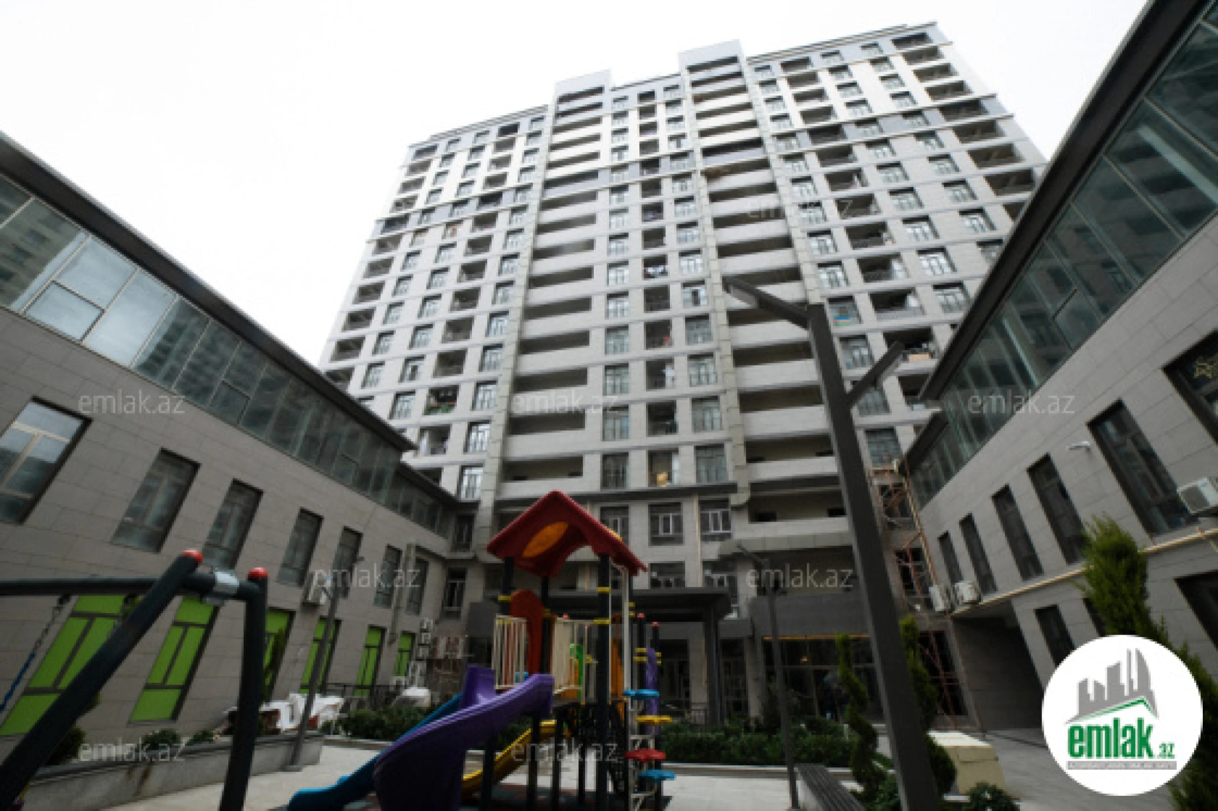 Satılır 4 otaqlı yeni tikili 171 m²