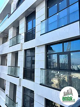 Satılır 2 otaqlı yeni tikili 94.5 m²