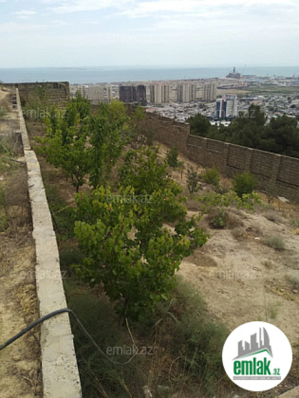 Satılır torpaq sahəsi 27 m²