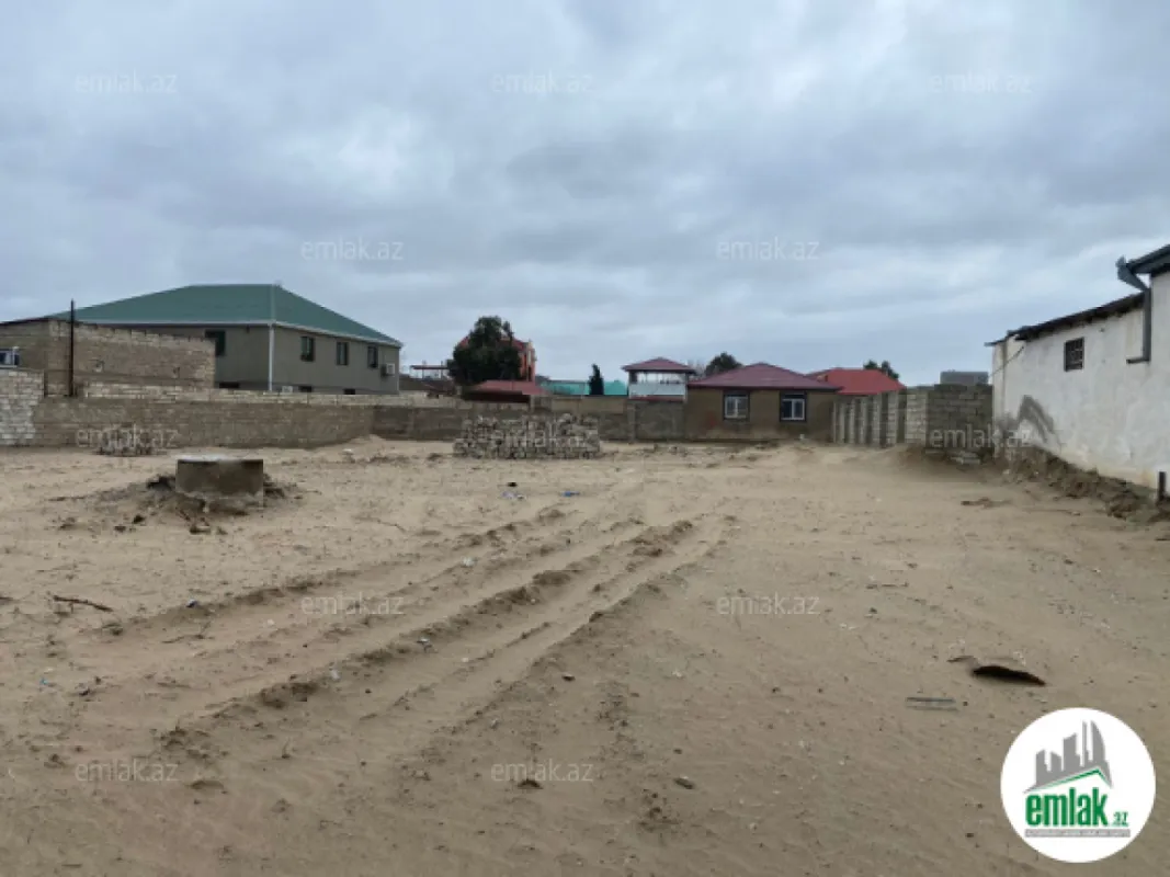 Satılır torpaq sahəsi 15 m²