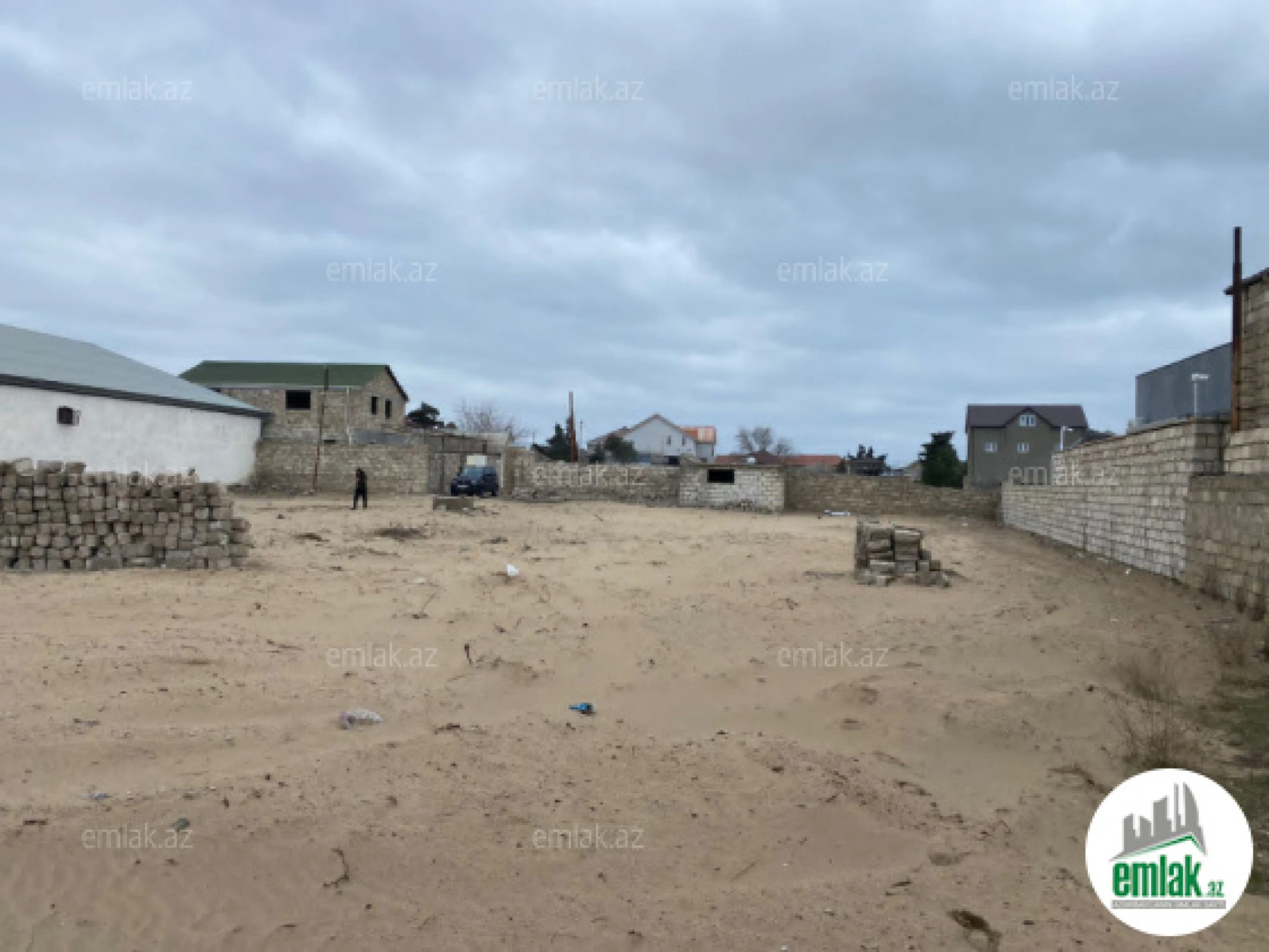 Satılır torpaq sahəsi 15 m²