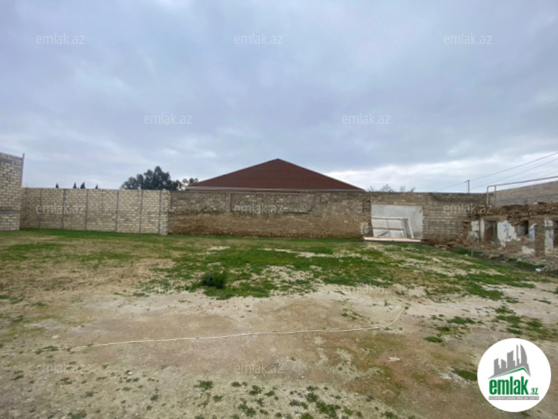 Satılır torpaq sahəsi 10 m²