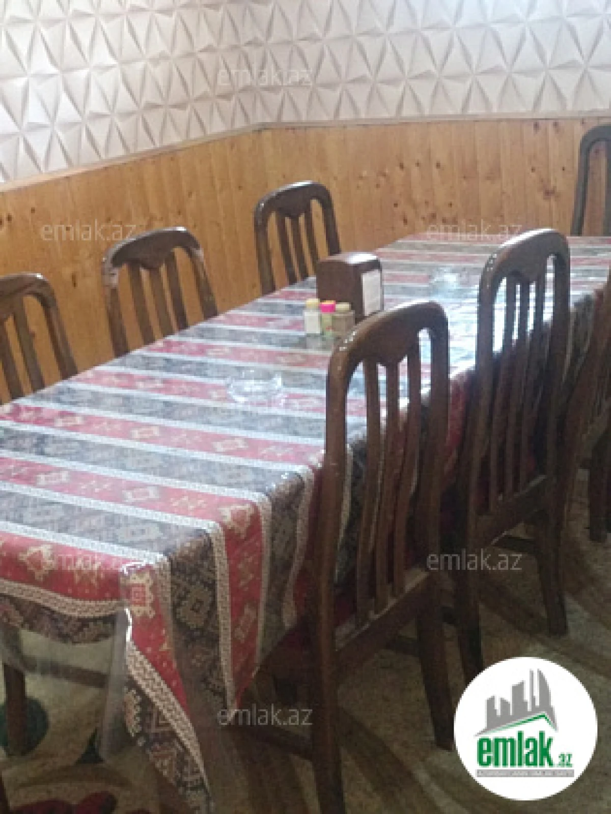 Satılır 16 otaqlı obyekt 850 m²