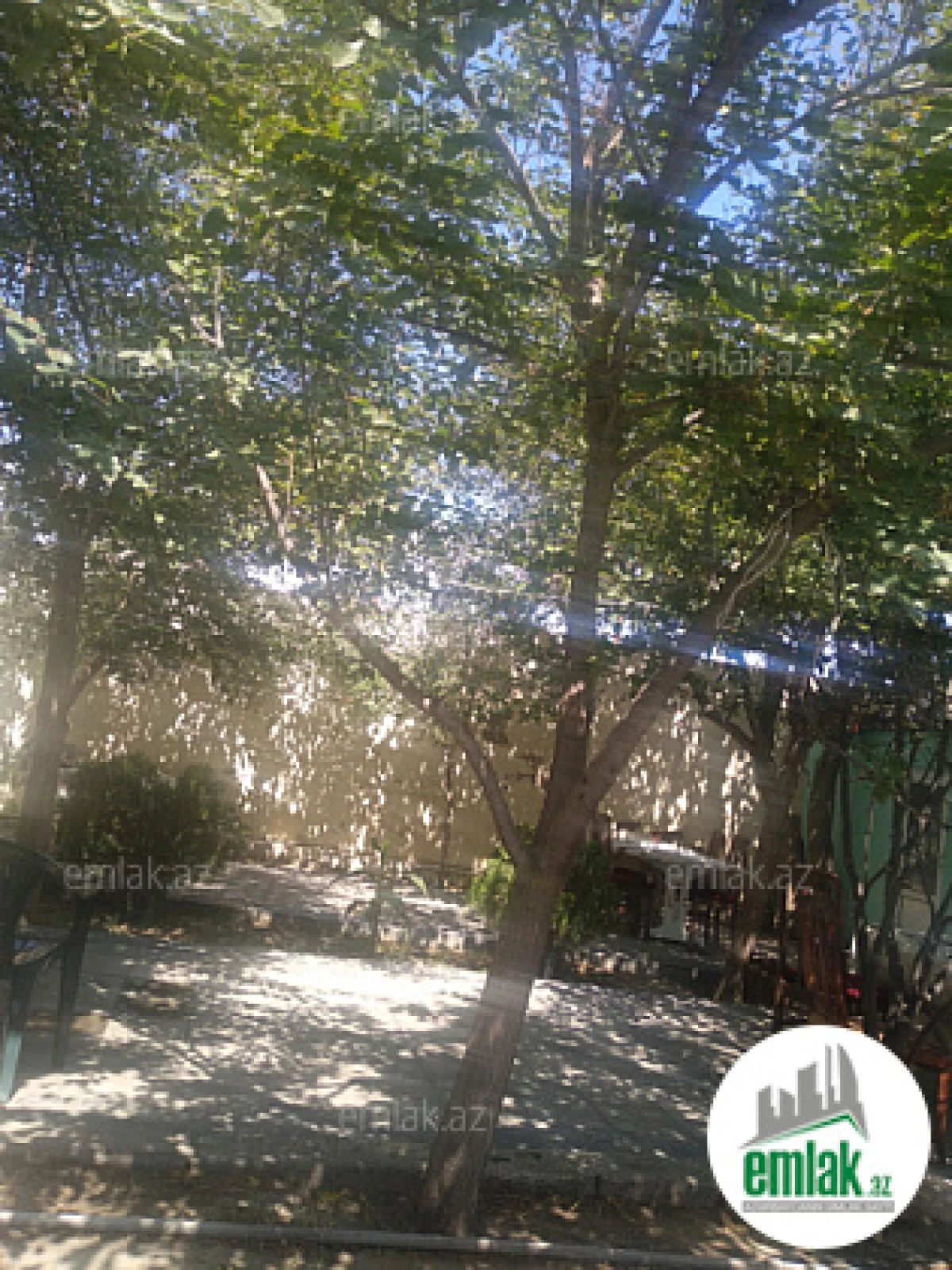 Satılır 16 otaqlı obyekt 850 m²