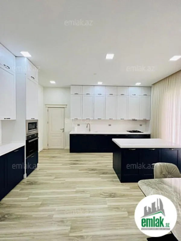 Satılır 6 otaqlı mənzil 280 m²