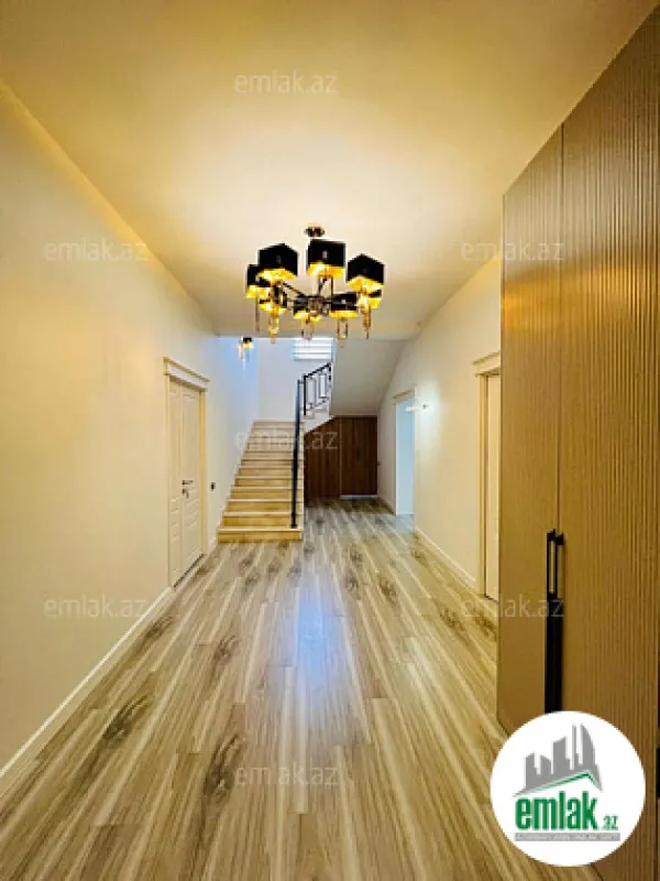 Satılır 6 otaqlı mənzil 280 m²