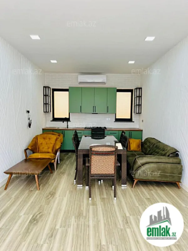 Satılır 6 otaqlı mənzil 280 m²