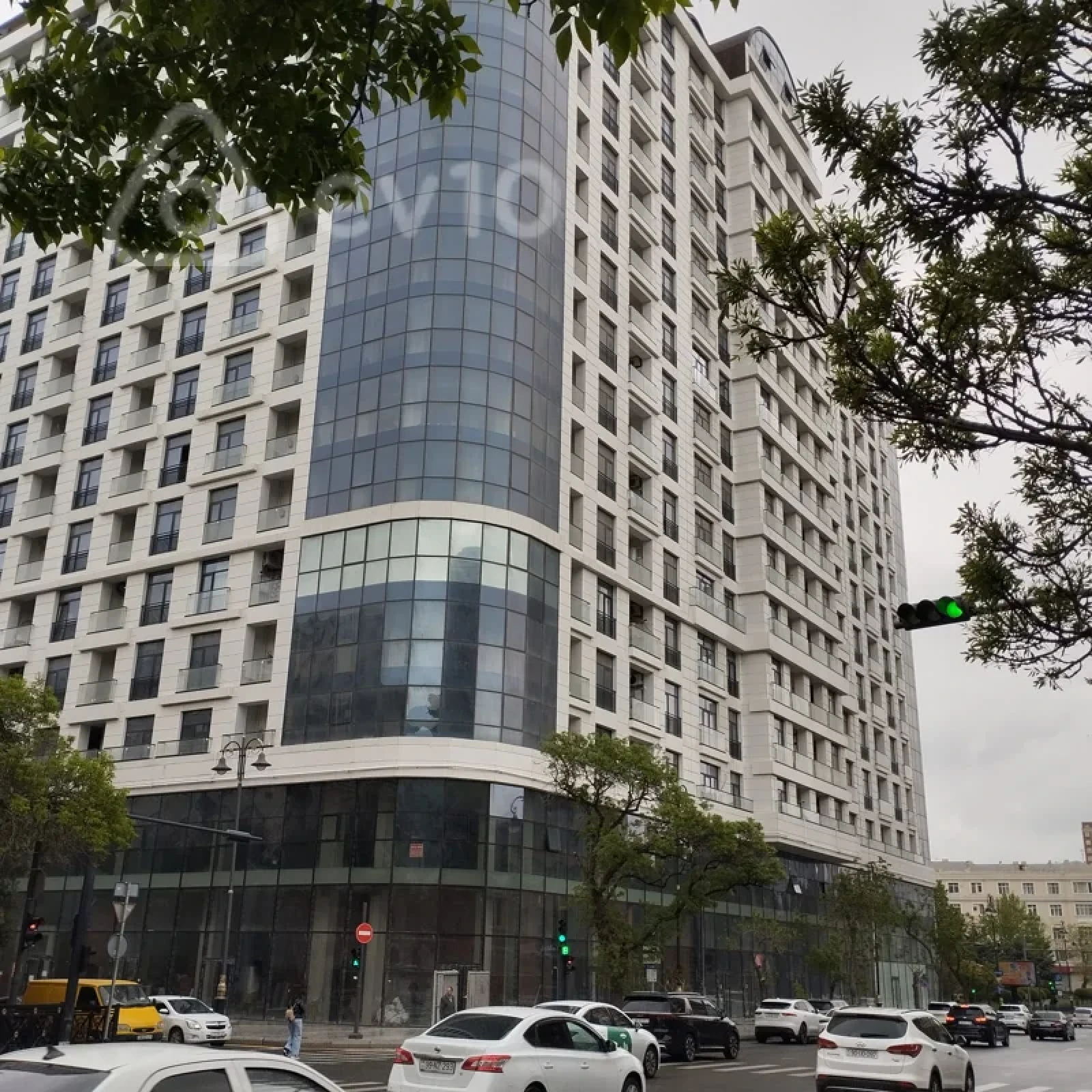 Kirayə verilir mənzil 156 m²