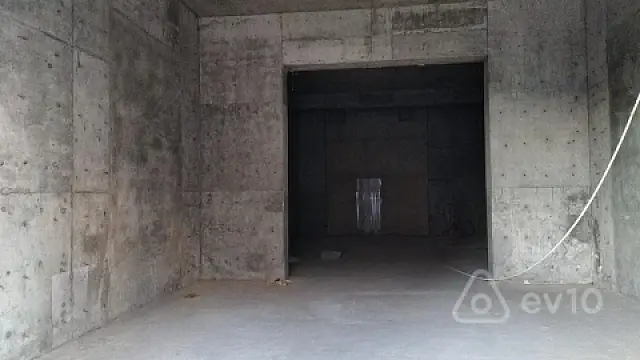 Kirayə verilir mənzil 156 m²