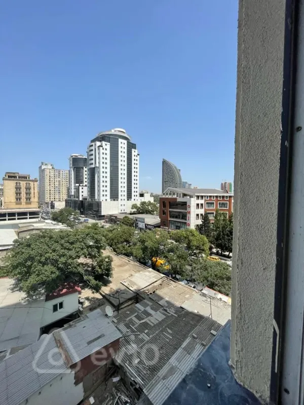 Satılır 4 otaqlı yeni tikili 215 m²