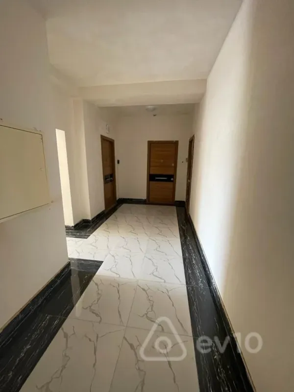 Satılır 4 otaqlı yeni tikili 215 m²