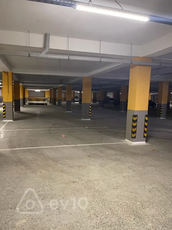 Satılır 5 otaqlı yeni tikili 255 m²
