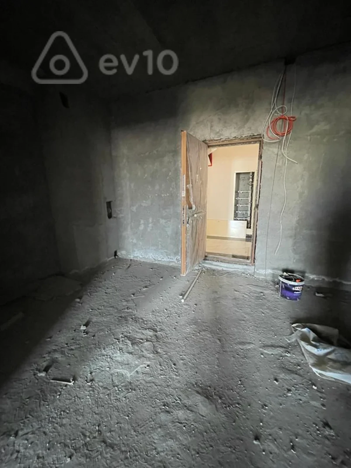 Satılır 5 otaqlı yeni tikili 255 m²