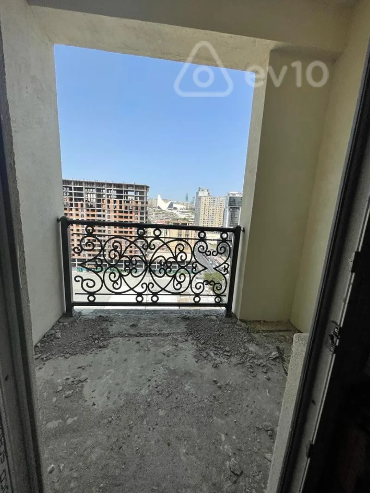 Satılır 5 otaqlı yeni tikili 255 m²