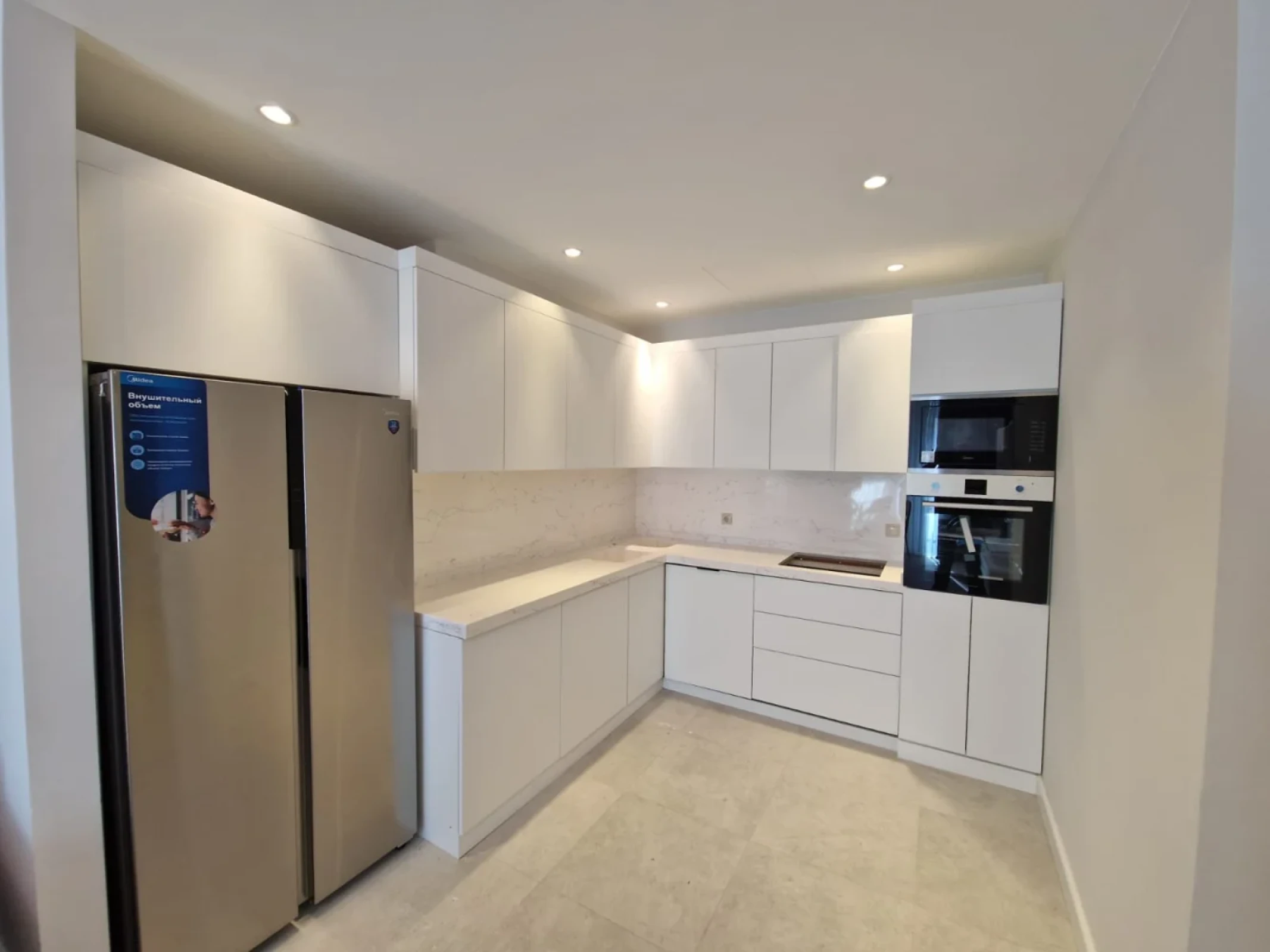 Kirayə verilir 3 otaqlı yeni tikili 100 m²