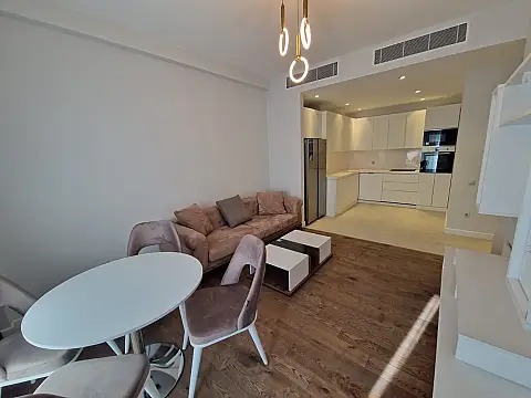 Kirayə verilir 3 otaqlı yeni tikili 100 m²