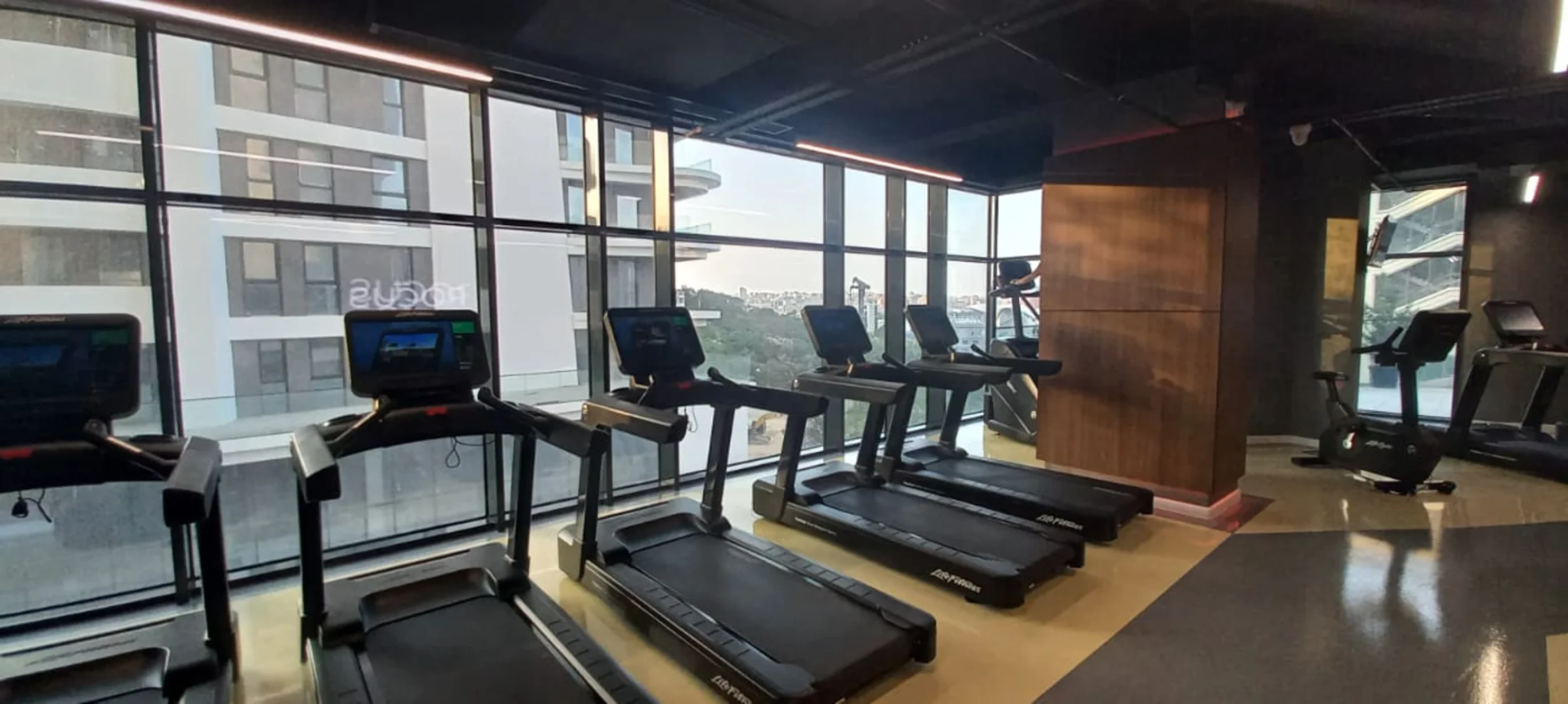 Kirayə verilir 3 otaqlı yeni tikili 100 m²