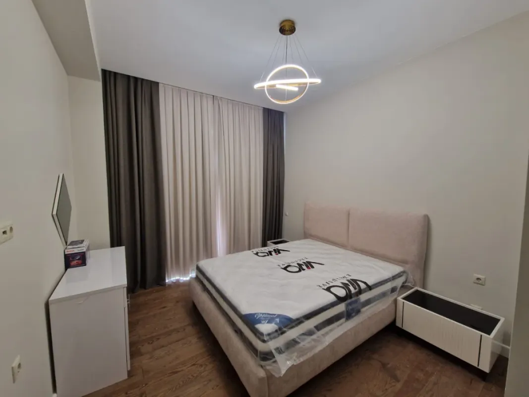 Kirayə verilir 3 otaqlı yeni tikili 100 m²