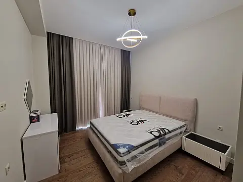 Kirayə verilir 3 otaqlı yeni tikili 100 m²