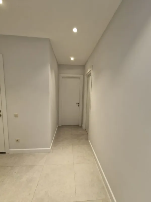 Kirayə verilir 3 otaqlı yeni tikili 100 m²