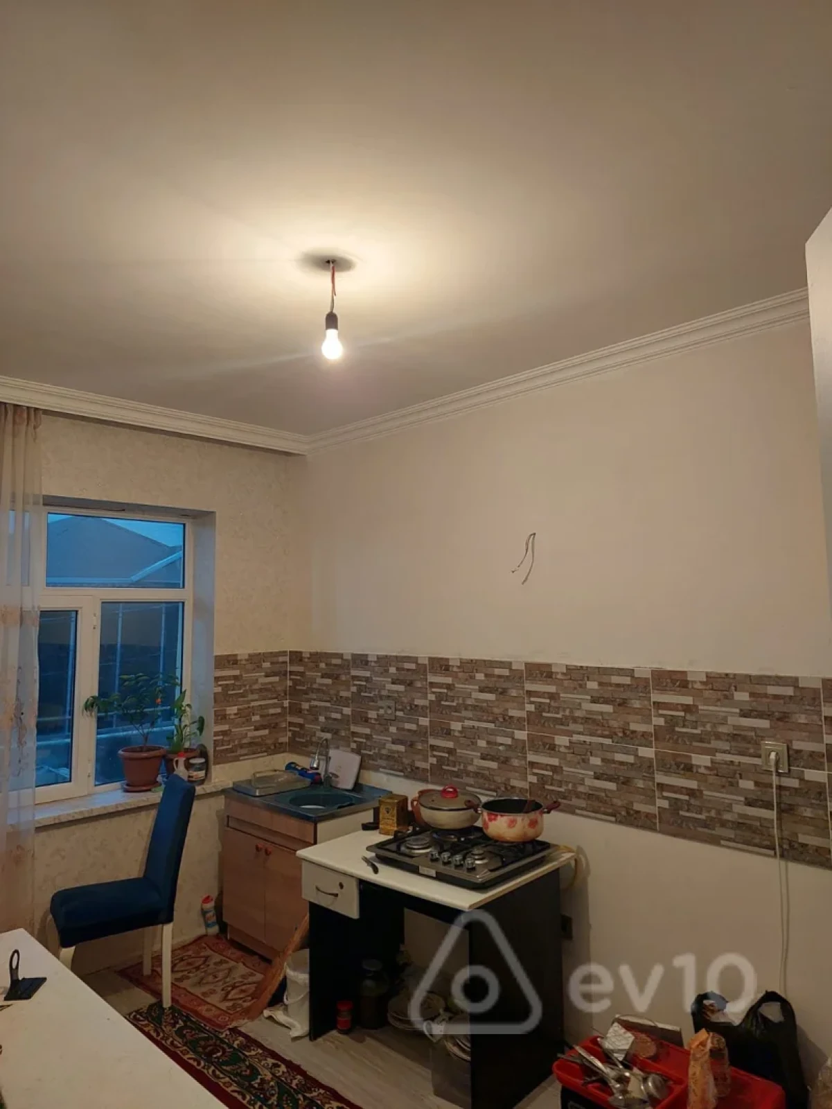 Satılır 3 otaqlı həyət evi 144 m²