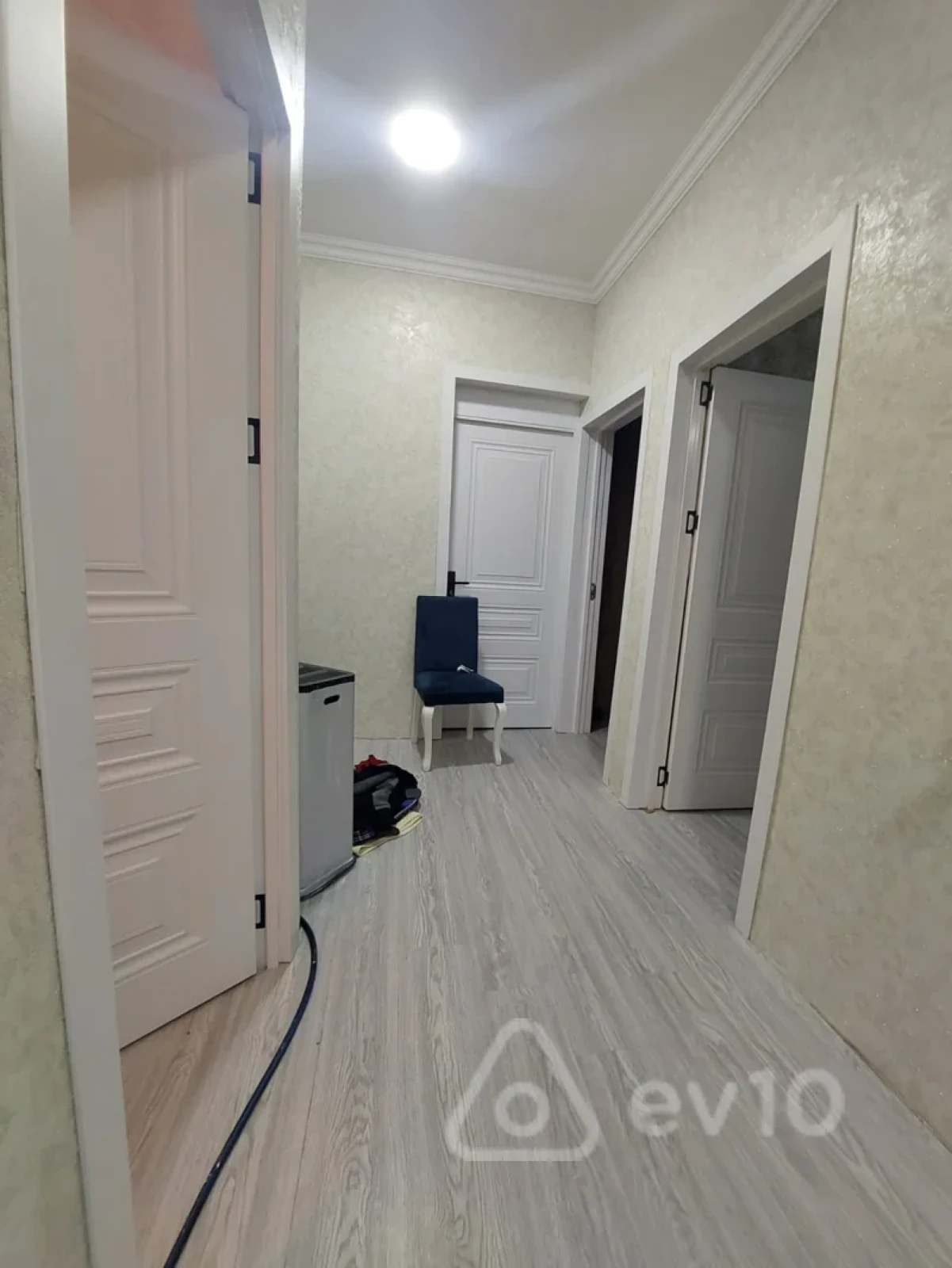Satılır 3 otaqlı həyət evi 144 m²