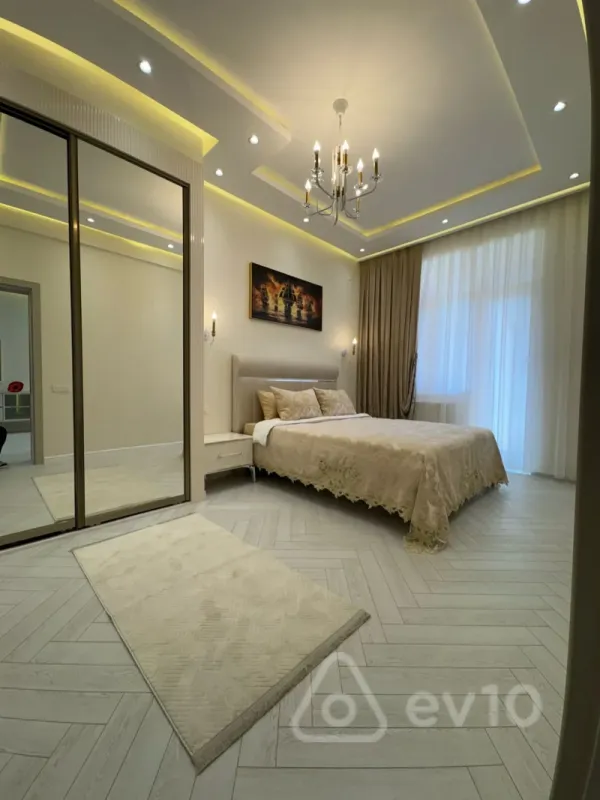 Satılır 2 otaqlı yeni tikili 90 m²