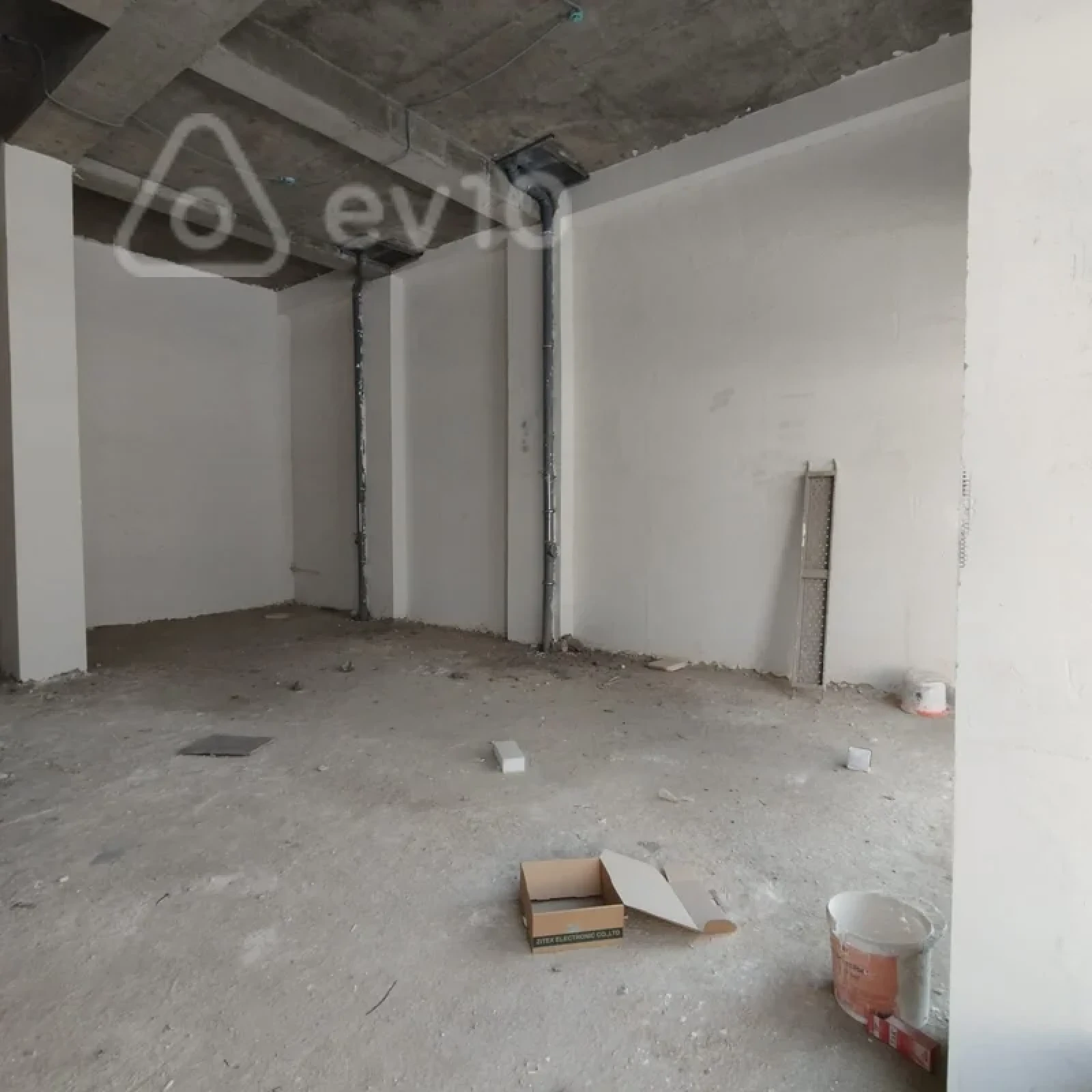 Kirayə verilir mənzil 186 m²