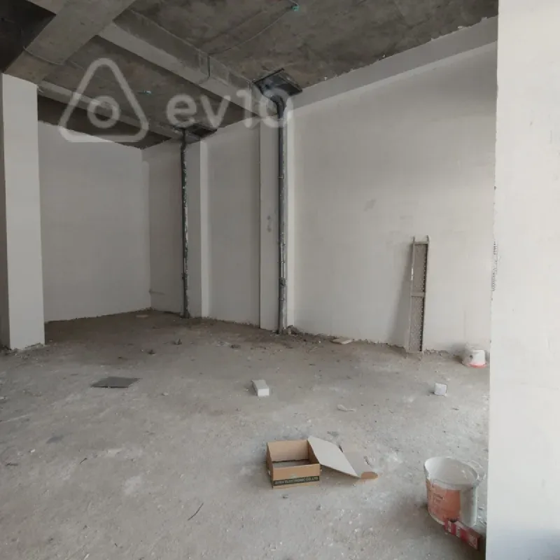Kirayə verilir mənzil 186 m²