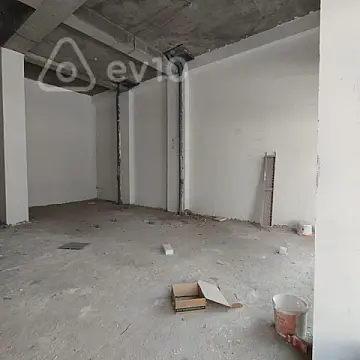 Kirayə verilir mənzil 186 m²