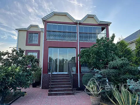 Kirayə verilir 4 otaqlı həyət evi 150 m²