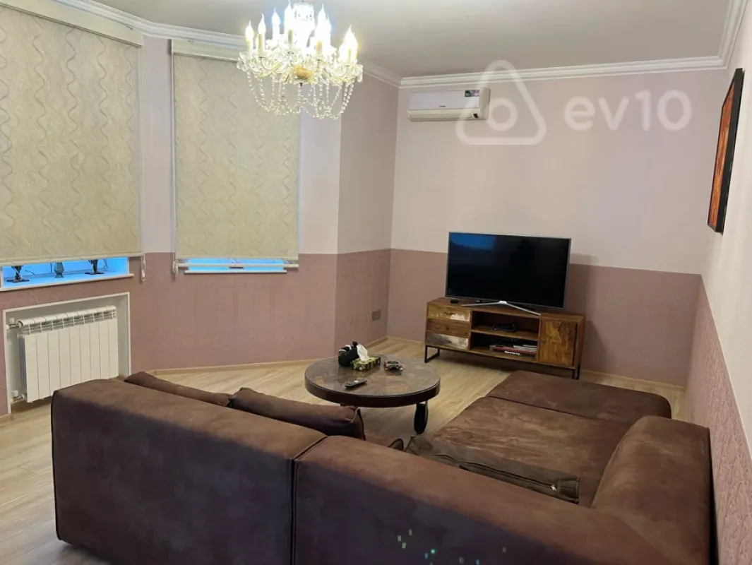 Kirayə verilir 4 otaqlı həyət evi 150 m²