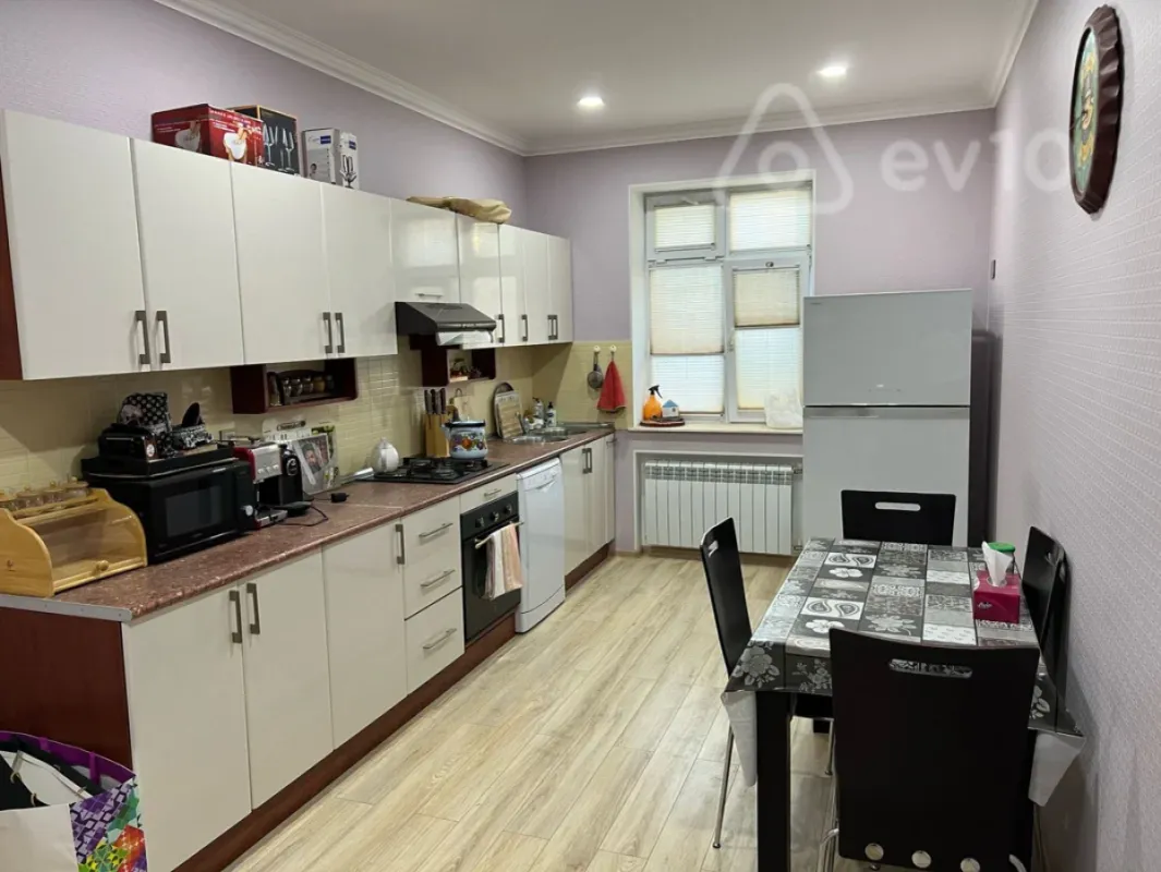 Kirayə verilir 4 otaqlı həyət evi 150 m²