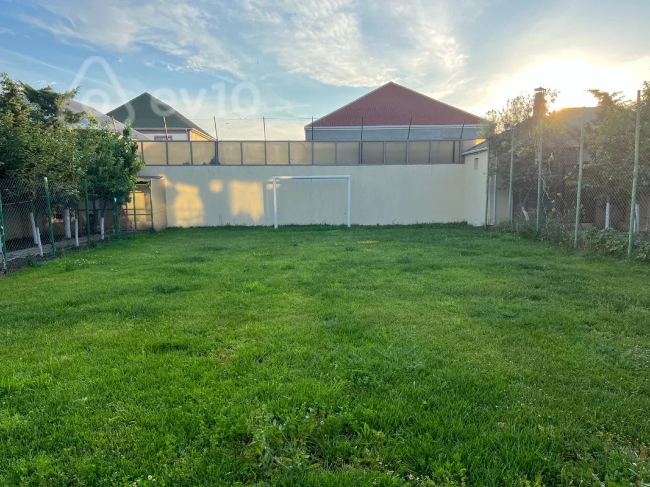 Kirayə verilir 4 otaqlı həyət evi 150 m²