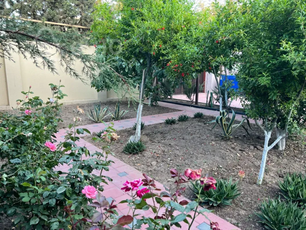 Kirayə verilir 4 otaqlı həyət evi 150 m²