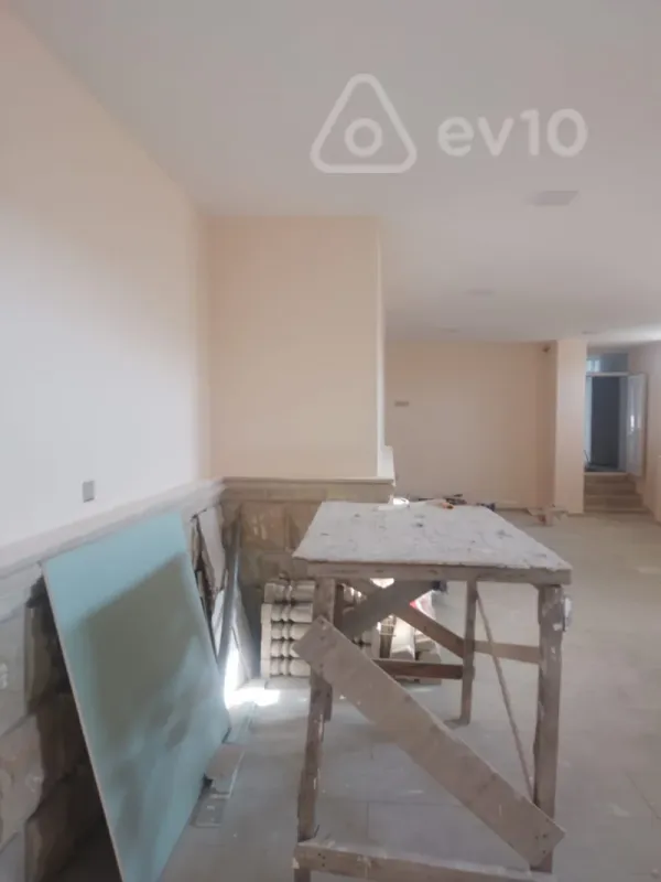 Kirayə verilir mənzil 100 m²