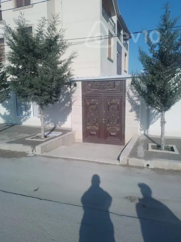 Kirayə verilir mənzil 100 m²