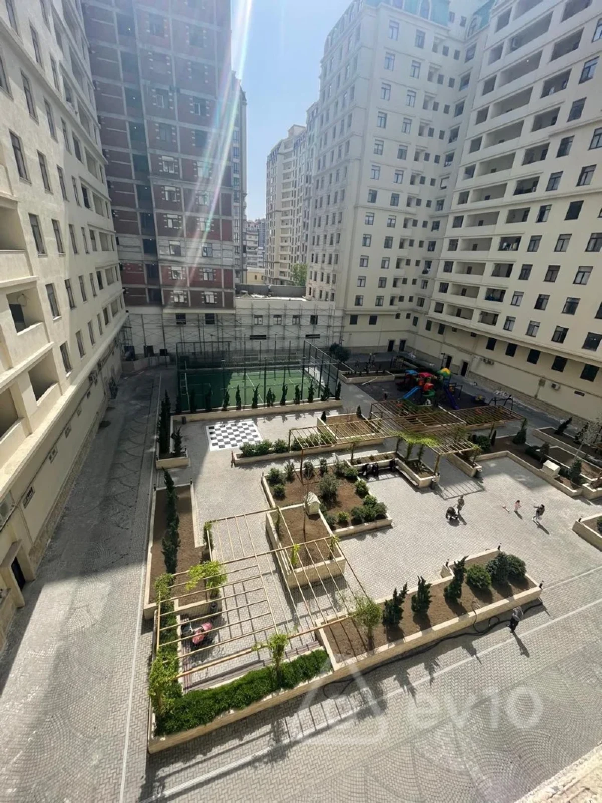 Satılır 2 otaqlı yeni tikili 82 m²