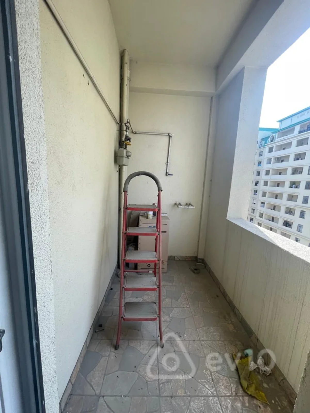 Satılır 2 otaqlı yeni tikili 82 m²