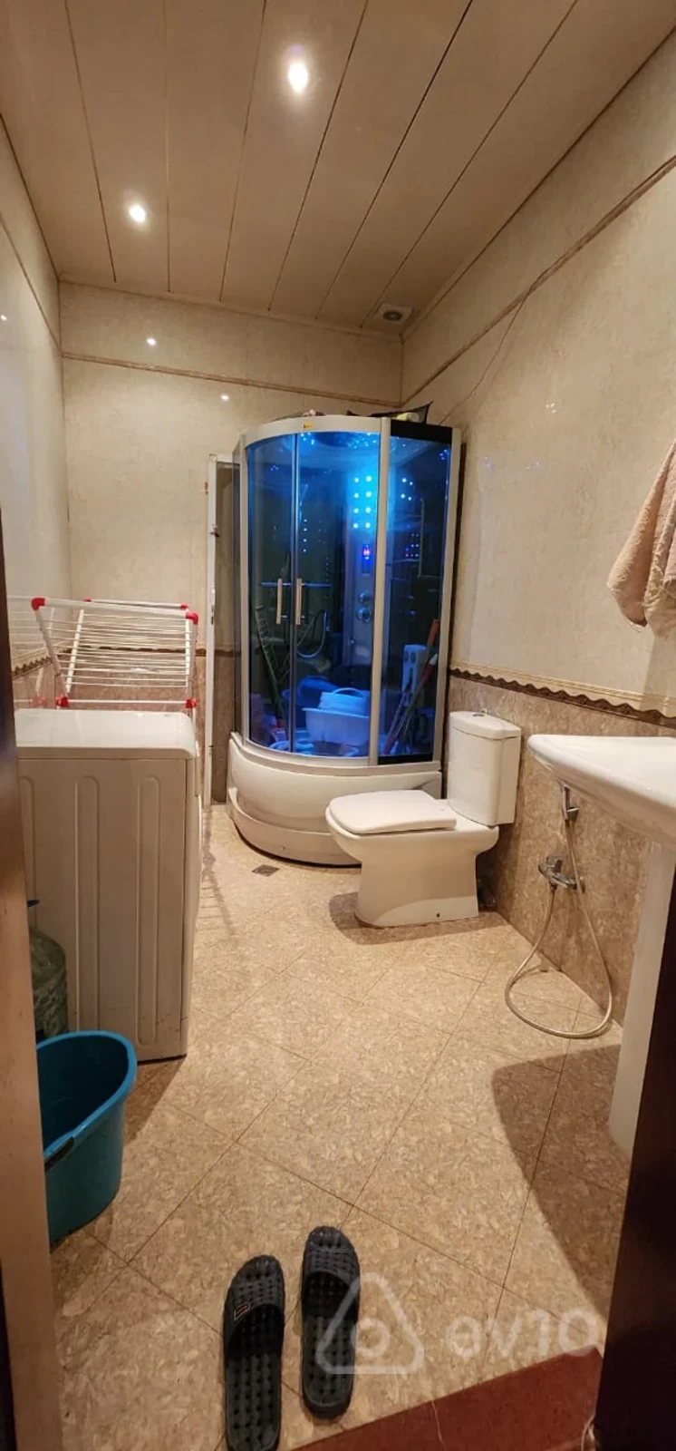 Kirayə verilir 3 otaqlı yeni tikili 124 m²