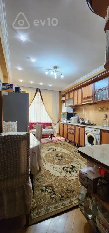 Kirayə verilir 3 otaqlı yeni tikili 124 m²